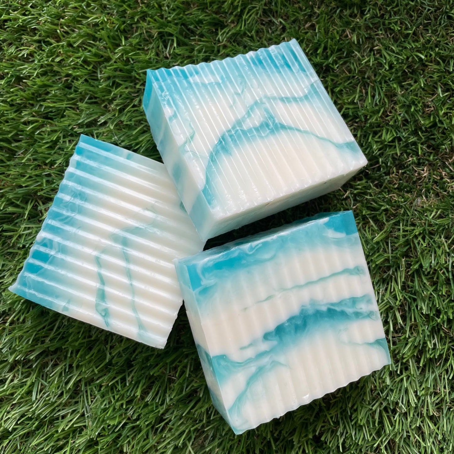 Wavy Breeze Hair & Body Bar