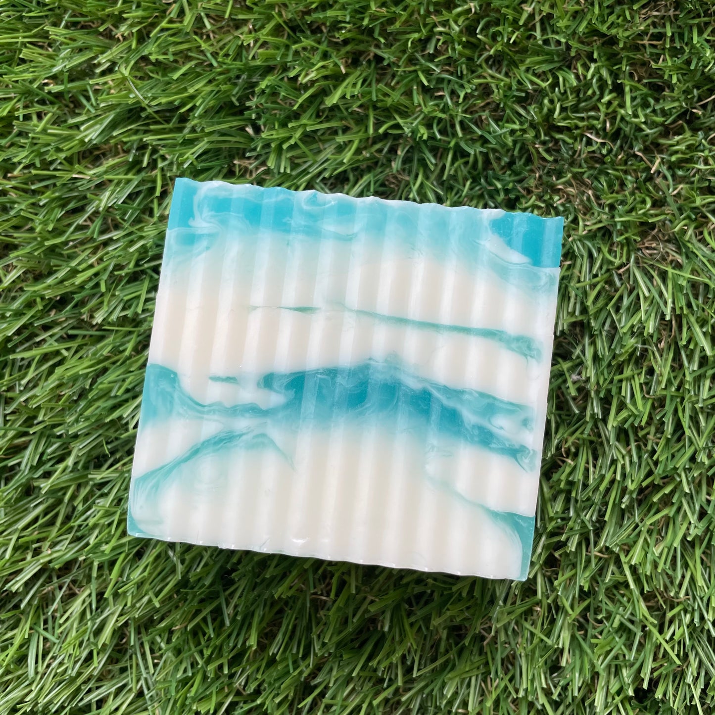 Wavy Breeze Hair & Body Bar